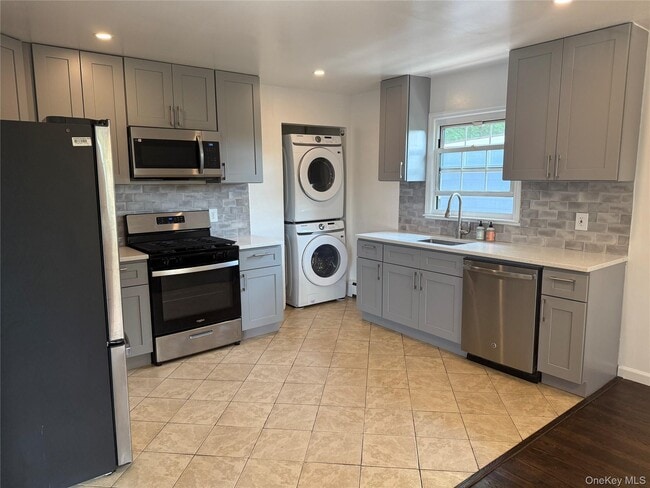 94 Washington Ave N in White Plains, NY - Building Photo - Building Photo