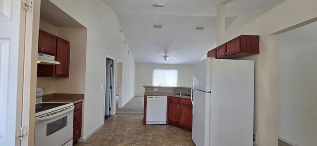 1203 SW Yorktown Glen in Lake City, FL - Building Photo - Building Photo