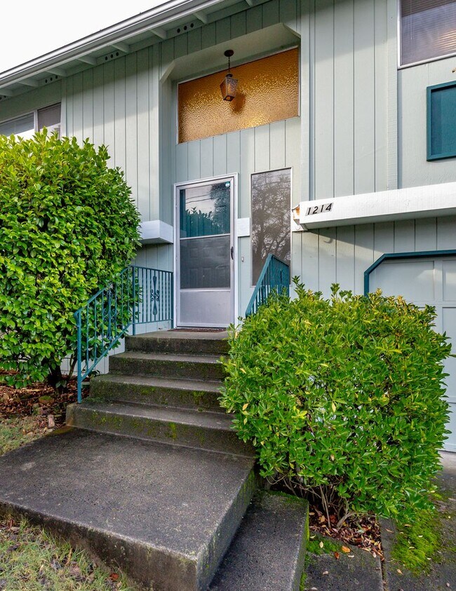 1214 S Geiger St in Tacoma, WA - Building Photo - Building Photo