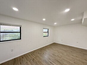 7800-7852 52nd St N in Pinellas Park, FL - Building Photo - Building Photo