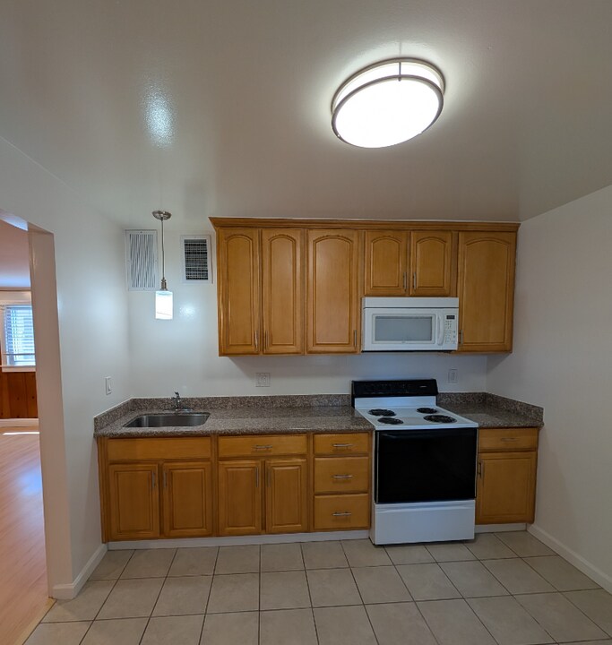 4224 Cheeney St in Santa Clara, CA - Building Photo