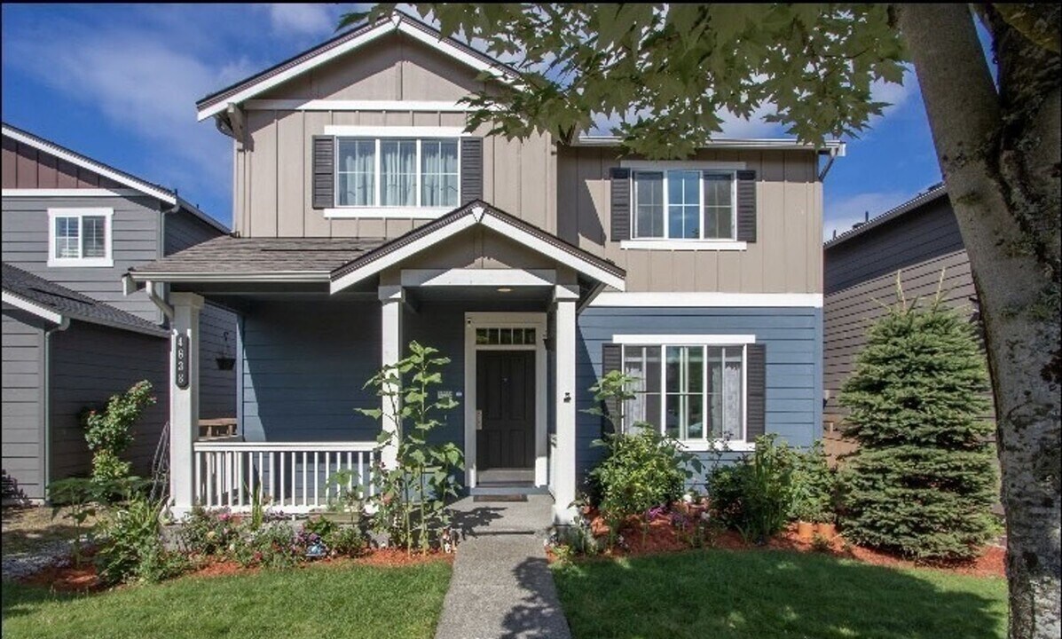 4638 E Q St in Tacoma, WA - Building Photo