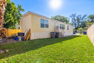 10503 Marina Way in Boca Raton, FL - Building Photo - Building Photo