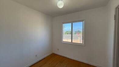 1910-1910 42nd Ave in Oakland, CA - Building Photo - Building Photo