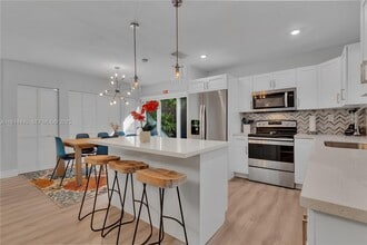 204 SW 19th Ave in Fort Lauderdale, FL - Building Photo - Building Photo