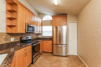 7757 Fox Knoll Pl in Winter Park, FL - Building Photo - Building Photo