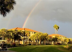 4884 Hampshire Ct in Naples, FL - Building Photo - Building Photo