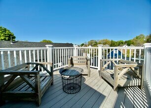 222 Roslindale Ave, Unit 4 in Boston, MA - Building Photo - Building Photo