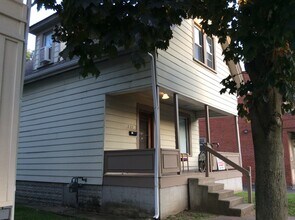 2252 Neil Ave in Columbus, OH - Foto de edificio - Building Photo