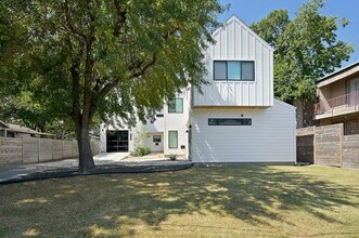 5212 Huisache St in Austin, TX - Building Photo - Building Photo