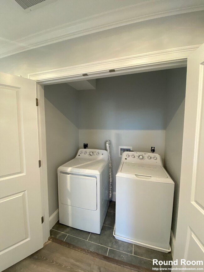 134 Franklin St in Boston, MA - Building Photo - Building Photo