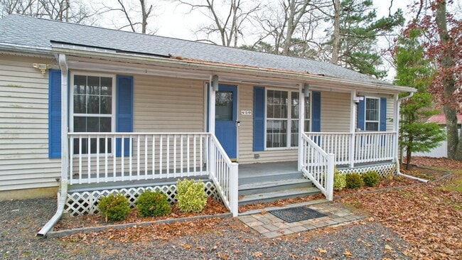 450 Redwood Ave in Galloway, NJ - Building Photo - Building Photo