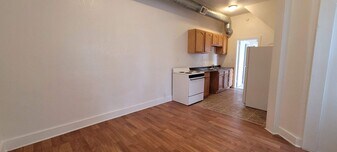 217 N Washington St in Ypsilanti, MI - Building Photo