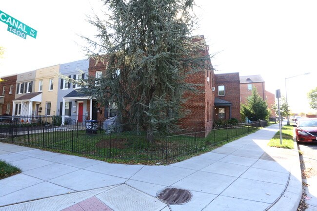 128 O St SW in Washington, DC - Building Photo - Building Photo