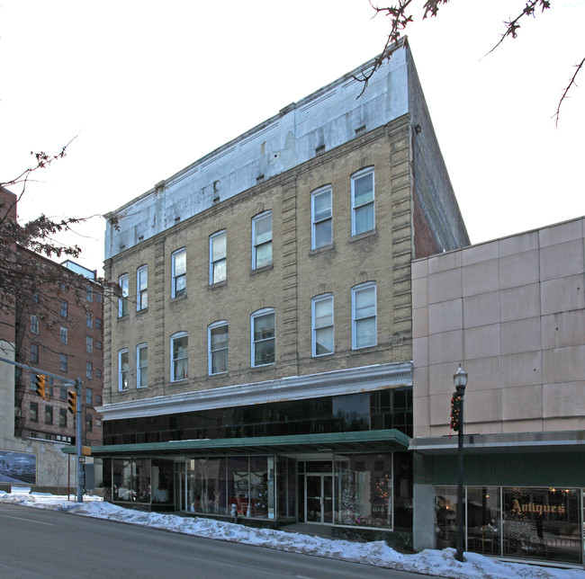 Opera House Apartments in Bluefield, WV - Building Photo - Building Photo