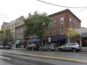 1921-1927 Palmer Ave in Larchmont, NY - Building Photo - Building Photo