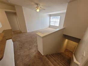 5934 Brickleberry Ln in Zephyrhills, FL - Building Photo - Building Photo