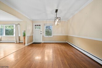 26 Wostbrock Ln in Midland Park, NJ - Building Photo - Building Photo