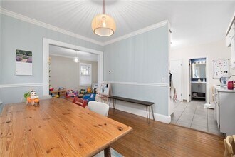 422 Wayland Ave in Providence, RI - Building Photo - Building Photo