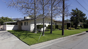 Lynwood Gardens Apartments