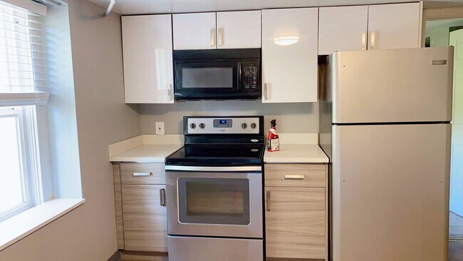 3226 15th Ave W in Seattle, WA - Building Photo - Building Photo