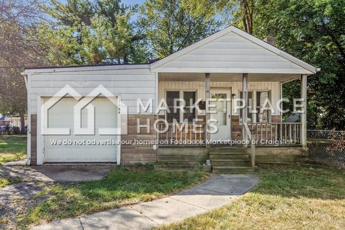 7094 Fisher Ave in Warren, MI - Building Photo