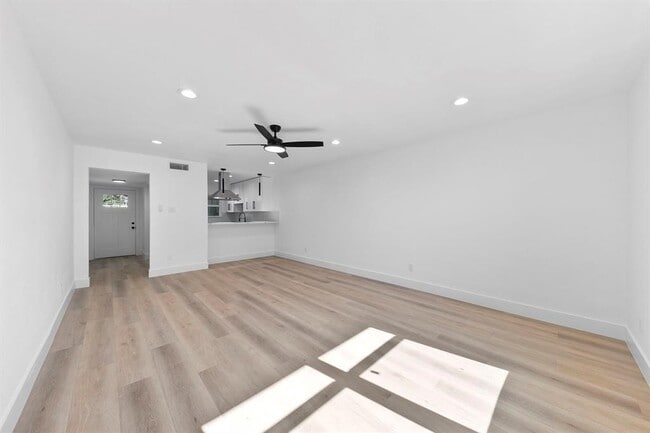 property at 1514 Wirt Rd