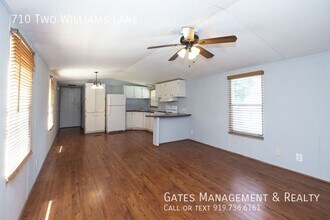 710 Two Williams Ln in Durham, NC - Building Photo - Building Photo