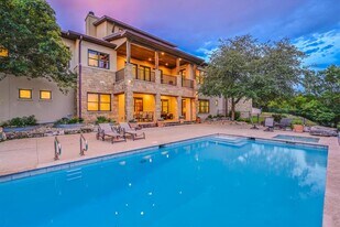 1101 Sprague Ln in West Lake Hills, TX - Building Photo