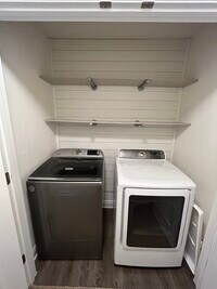 155 Iron Horse Dr E photo'