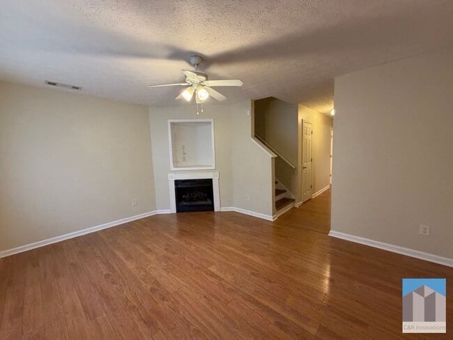 5196 Tew Ln SW in Covington, GA - Foto de edificio - Building Photo