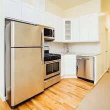 167 Hopkins St, Unit 2 in Brooklyn, NY - Foto de edificio - Building Photo