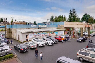 13655 104th Ave in Surrey, BC - Building Photo - Building Photo