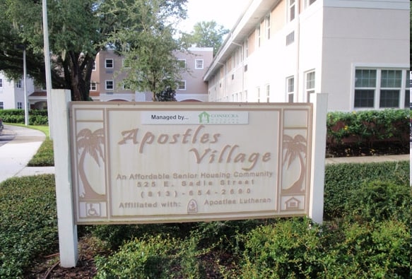 Apostles Village in Brandon, FL - Foto de edificio - Building Photo
