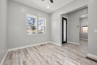 726 Windsor St SW in Atlanta, GA - Building Photo - Building Photo