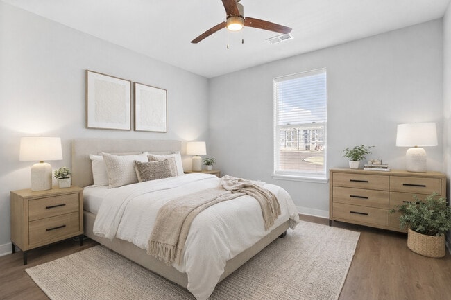 Charlestown Flats in Charlestown, IN - Building Photo - Building Photo