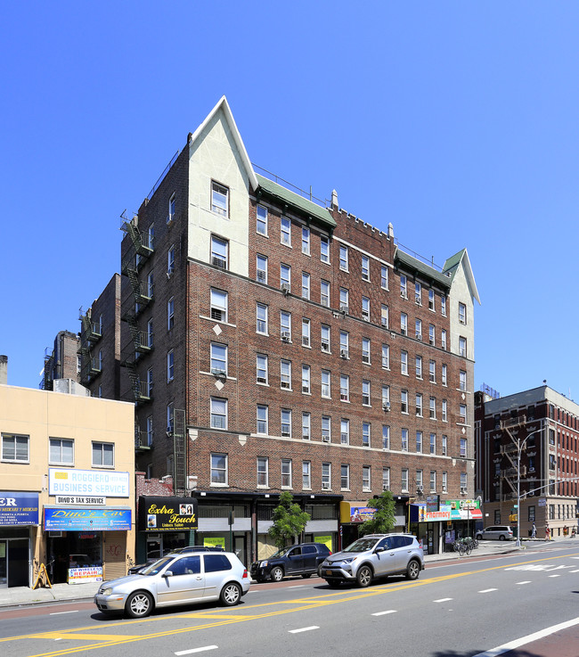 2601-2613 Webster Ave in Bronx, NY - Foto de edificio - Building Photo