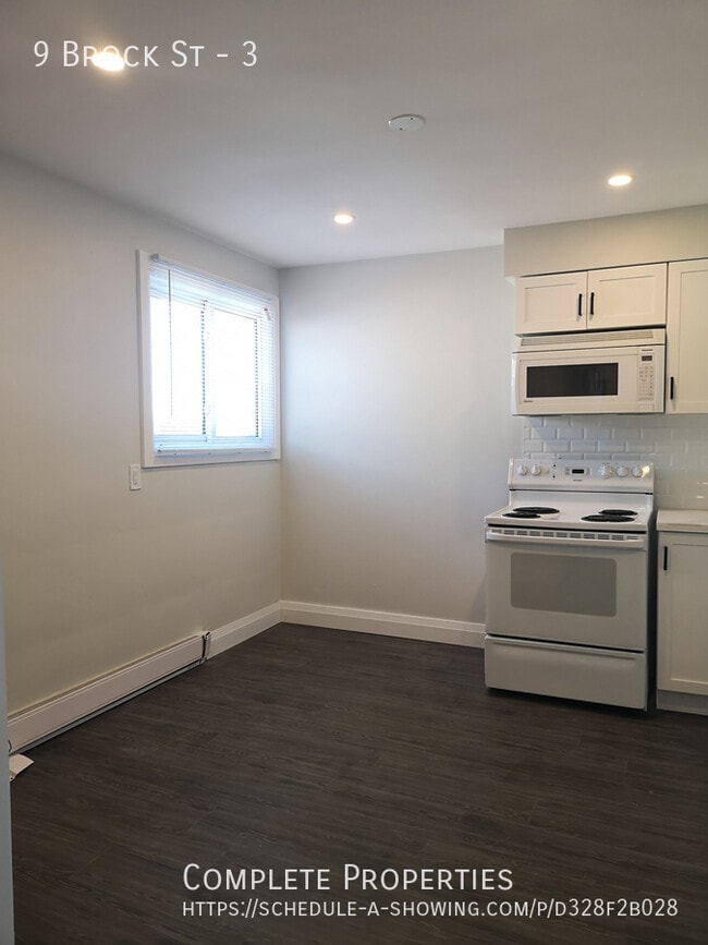 property at 9 Brock St