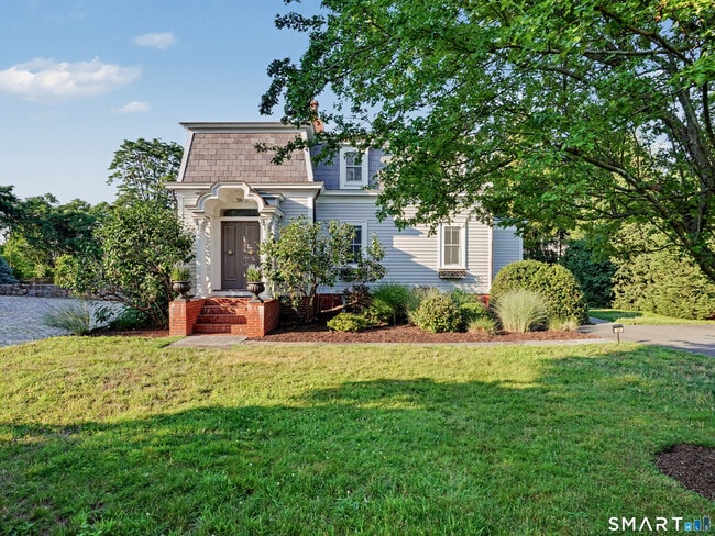 property at 38 W Morgan Ave