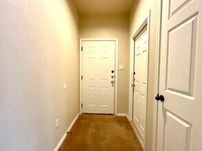 2575 Pahmeyer Rd in New Braunfels, TX - Building Photo - Building Photo