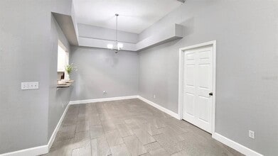 110 SW 145th Dr in Newberry, FL - Building Photo - Building Photo