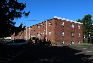 Mill Creek Manor Apartments