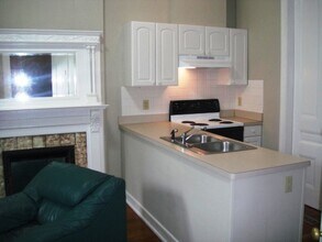 1005 W Franklin St in Richmond, VA - Building Photo - Building Photo