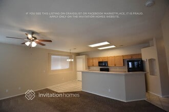 7637 Adornment Ct in Las Vegas, NV - Building Photo - Building Photo