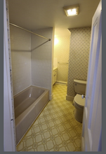 29 Lincoln St, Unit 1st Floor in Hudson, MA - Building Photo - Building Photo