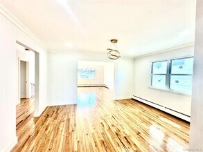 495 Kimball Ave in Yonkers, NY - Building Photo - Building Photo