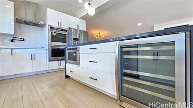 1620 Halekoa Dr in Honolulu, HI - Building Photo - Building Photo