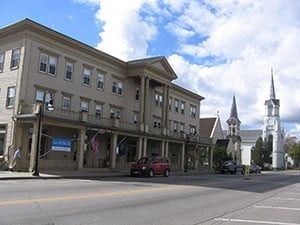 Knox Hotel Apartments in Thomaston, ME - Building Photo