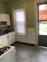 444 Pawnee St, Unit First Floor - Large 1BR in Bethlehem, PA - Foto de edificio - Building Photo