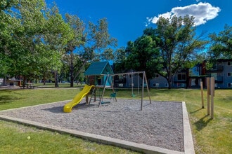Flamborough Garden in Lethbridge, AB - Building Photo - Building Photo